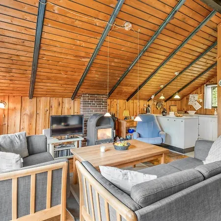 펜션 Amila - 30km From The Sea By Interhome